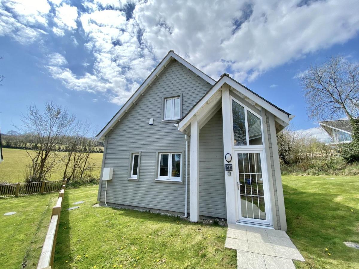 Luxurious 4 Bedroom New England Style Villa - Trewhiddle V17 Сейнт Остел Екстериор снимка